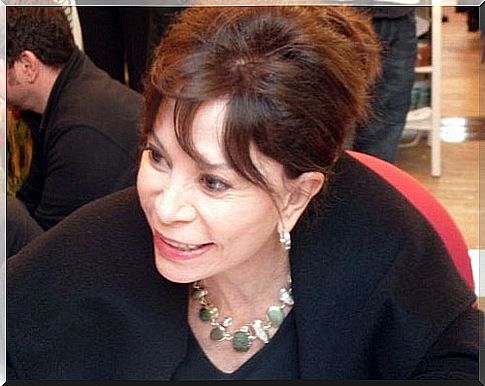 Smiling Isabel Allende