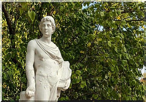 Statue of Orpheus.